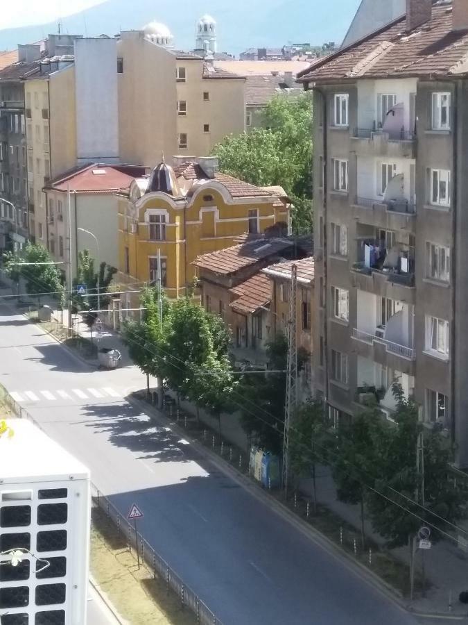 Appartamento Modern And Old Base Sofia Esterno foto